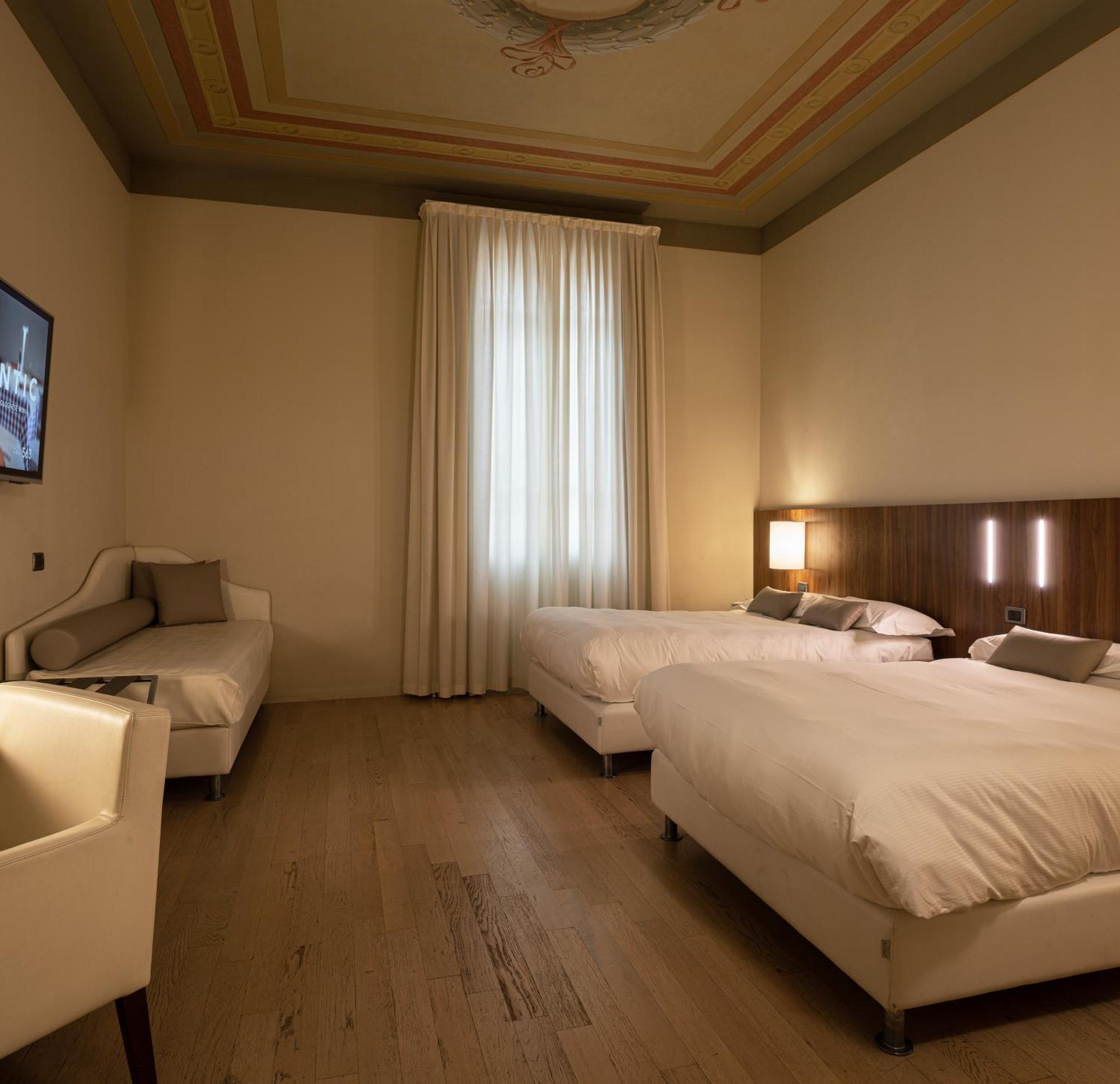 I Portici Hotel Bologna Bagian luar foto